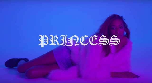 Abra - Come 4 Me music video